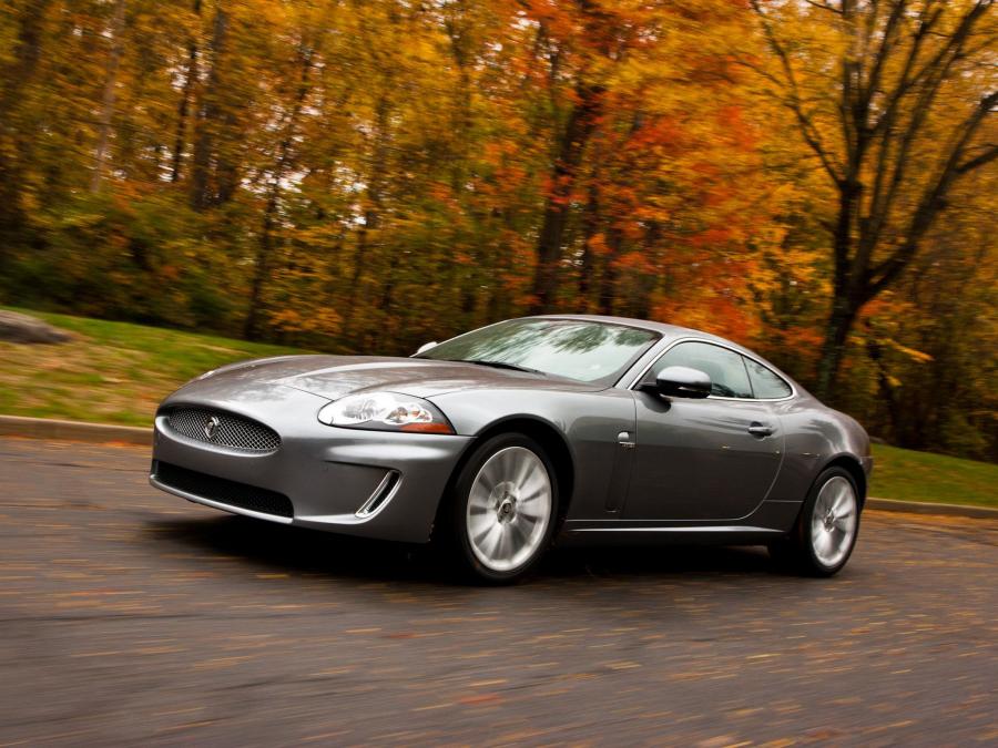  Jaguar XK Coupe 2009 года  (US) (фото 2 из 4)